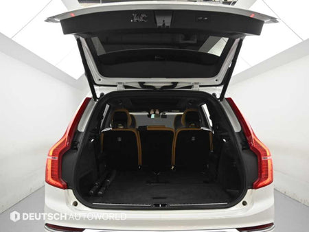 Volvo XC90 — photo 19