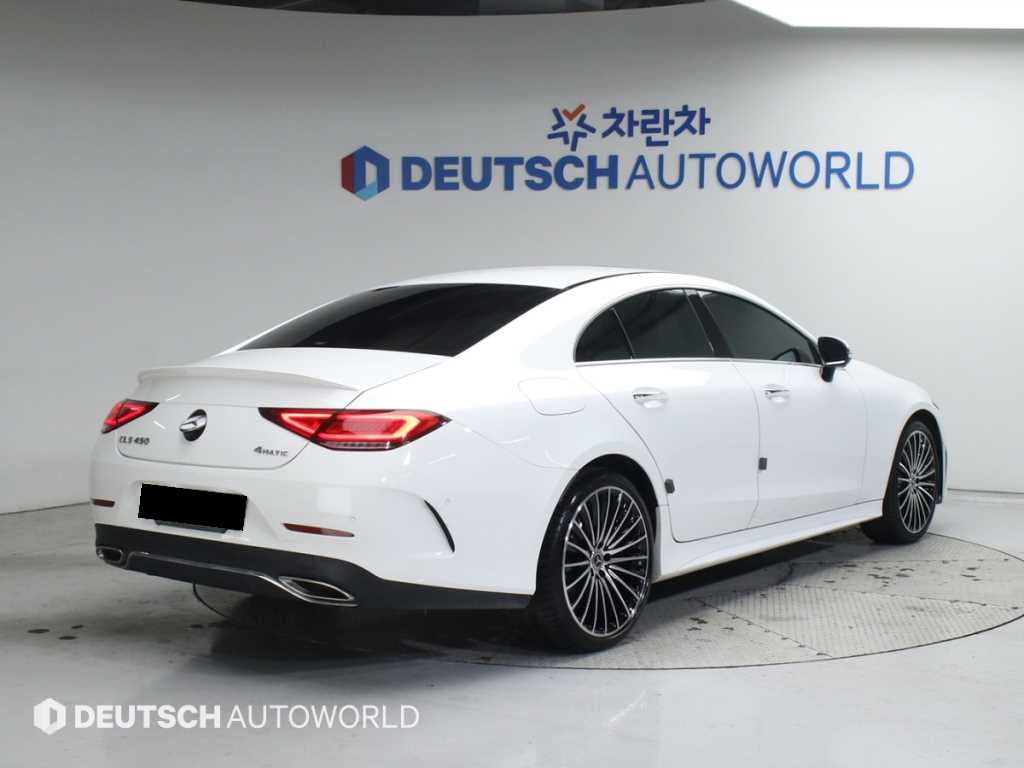 Mercedes-Benz CLS-Class — photo 02