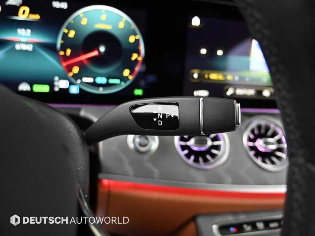 Mercedes-Benz CLS-Class — photo 09