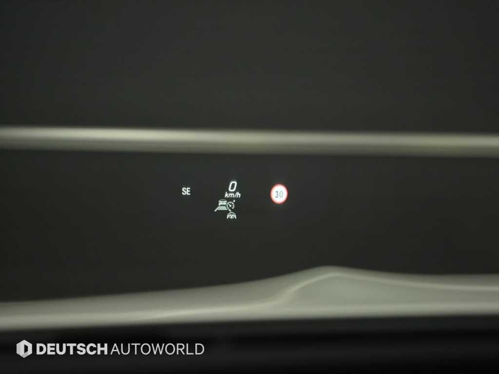 Mercedes-Benz CLS-Class — photo 18