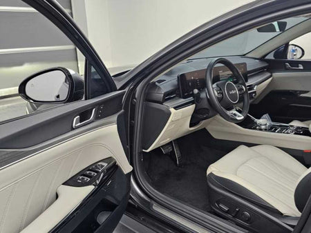 Kia K5 — photo 11