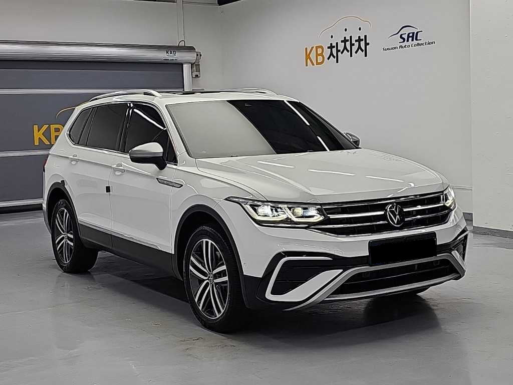 Volkswagen Tiguan — photo 04