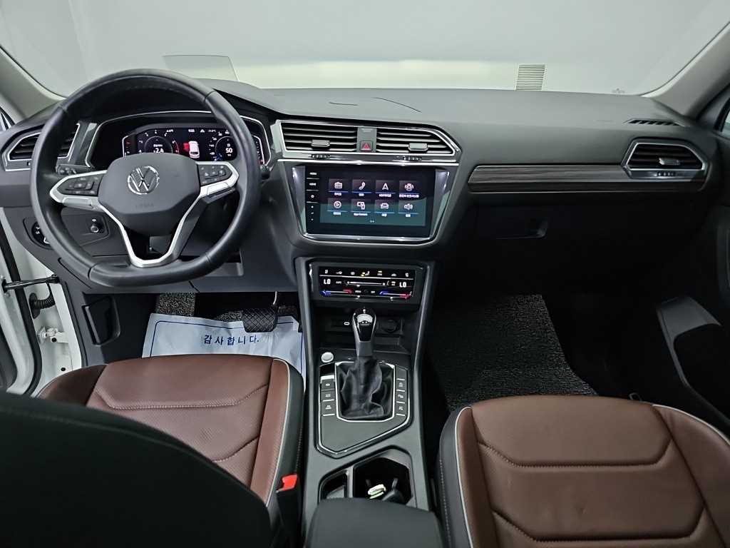 Volkswagen Tiguan — photo 07