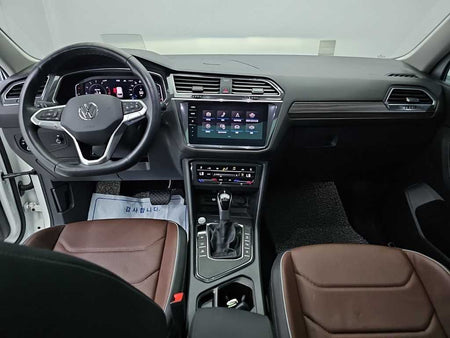 Volkswagen Tiguan — photo 07