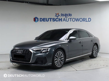 Audi A8 — photo 01