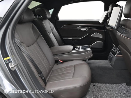 Audi A8 — photo 12