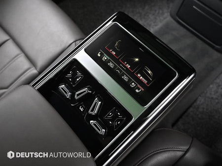 Audi A8 — photo 16