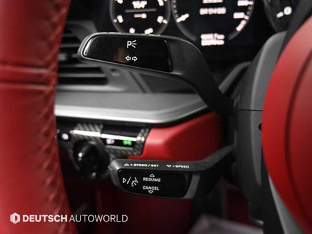 Porsche 911 — photo 17