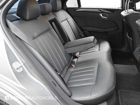 Mercedes-Benz E-Class — photo 12