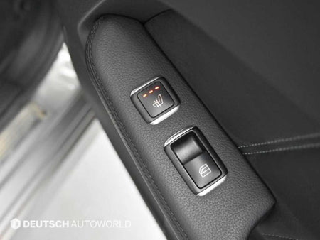 Mercedes-Benz E-Class — photo 16