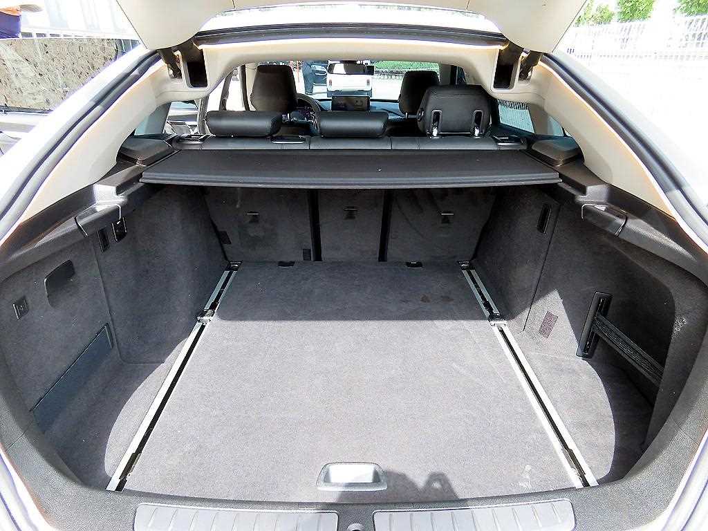 BMW Gran Turismo — photo 17