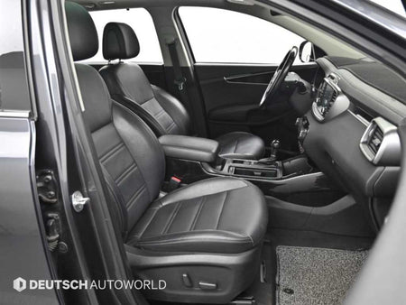 Kia Sorento — photo 10