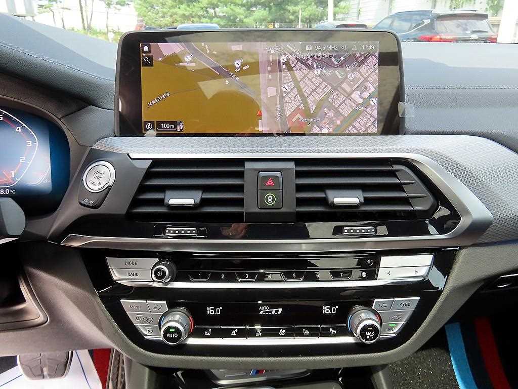 BMW X3 — photo 14