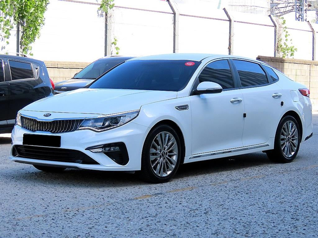 Kia K5 — photo 02