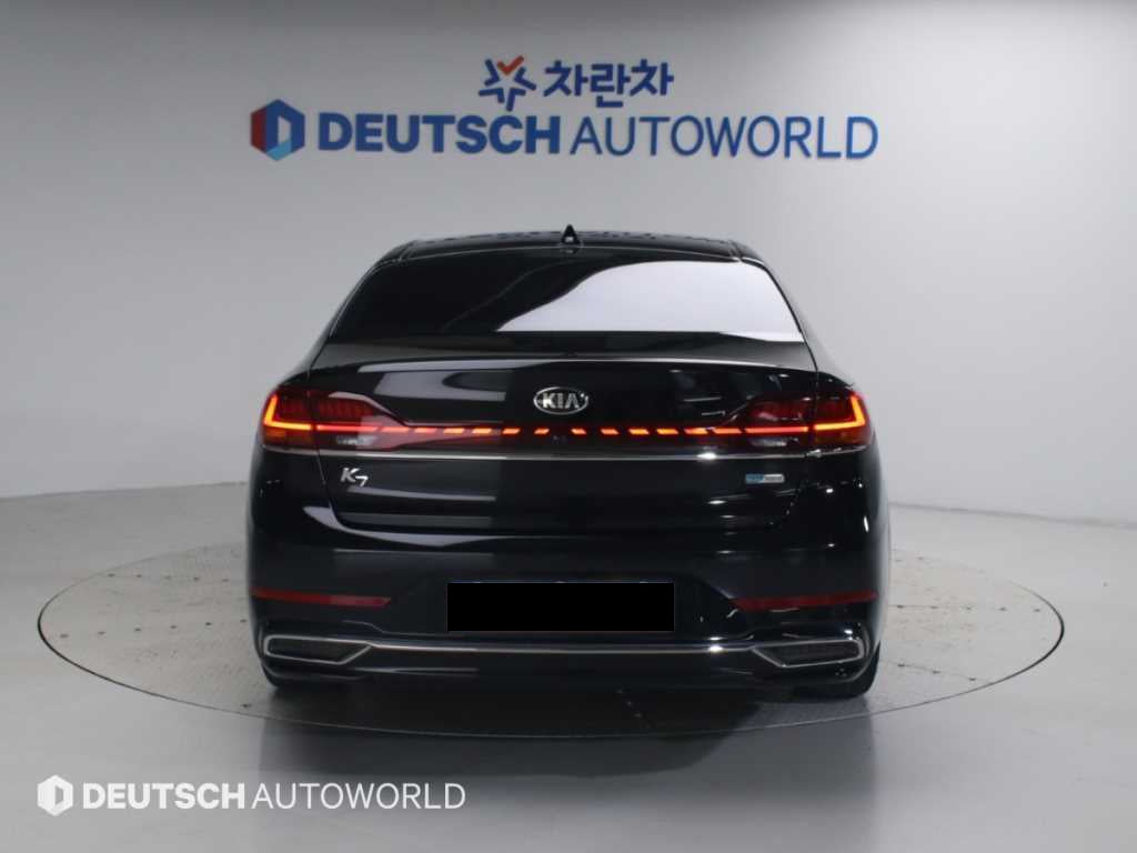 Kia K7 — photo 04