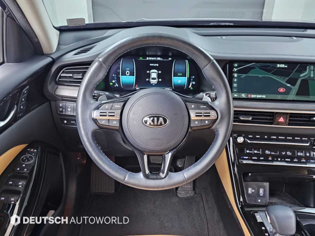 Kia K7 — photo 13