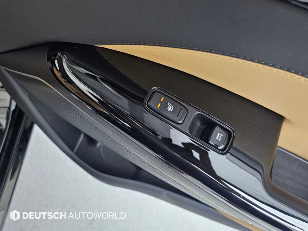 Kia K7 — photo 16
