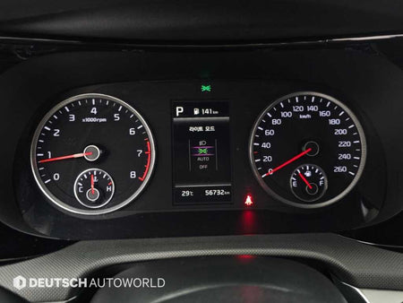 Kia K5 — photo 08