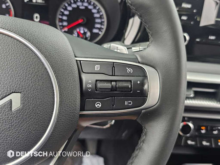Kia K5 — photo 16