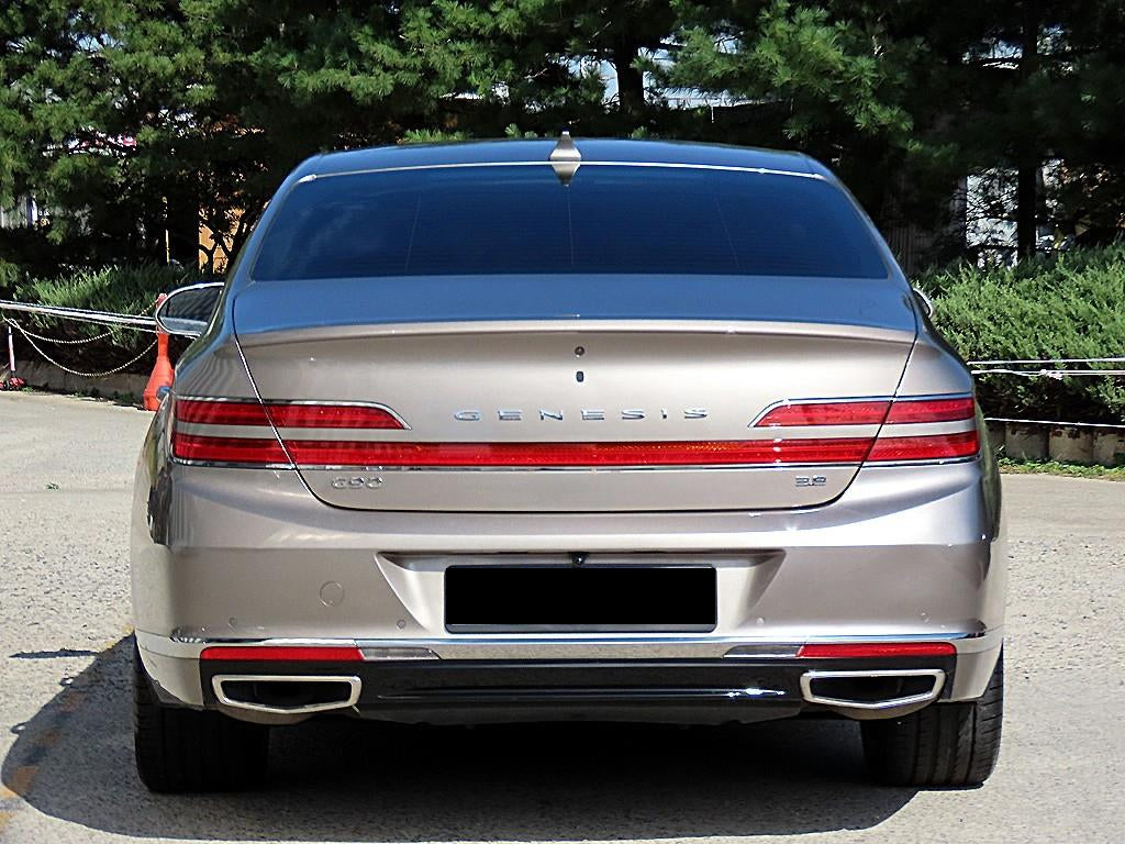 Genesis G90 — photo 04