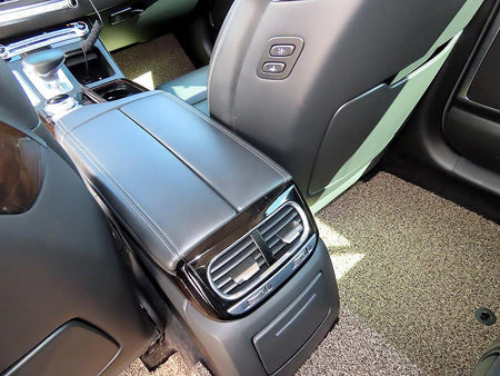 Genesis G90 — photo 15