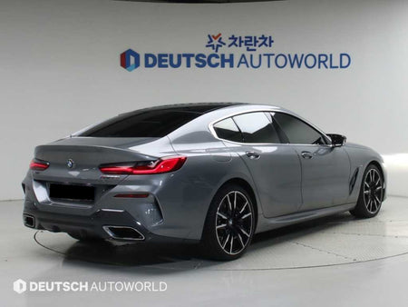 BMW 8-Series — photo 02