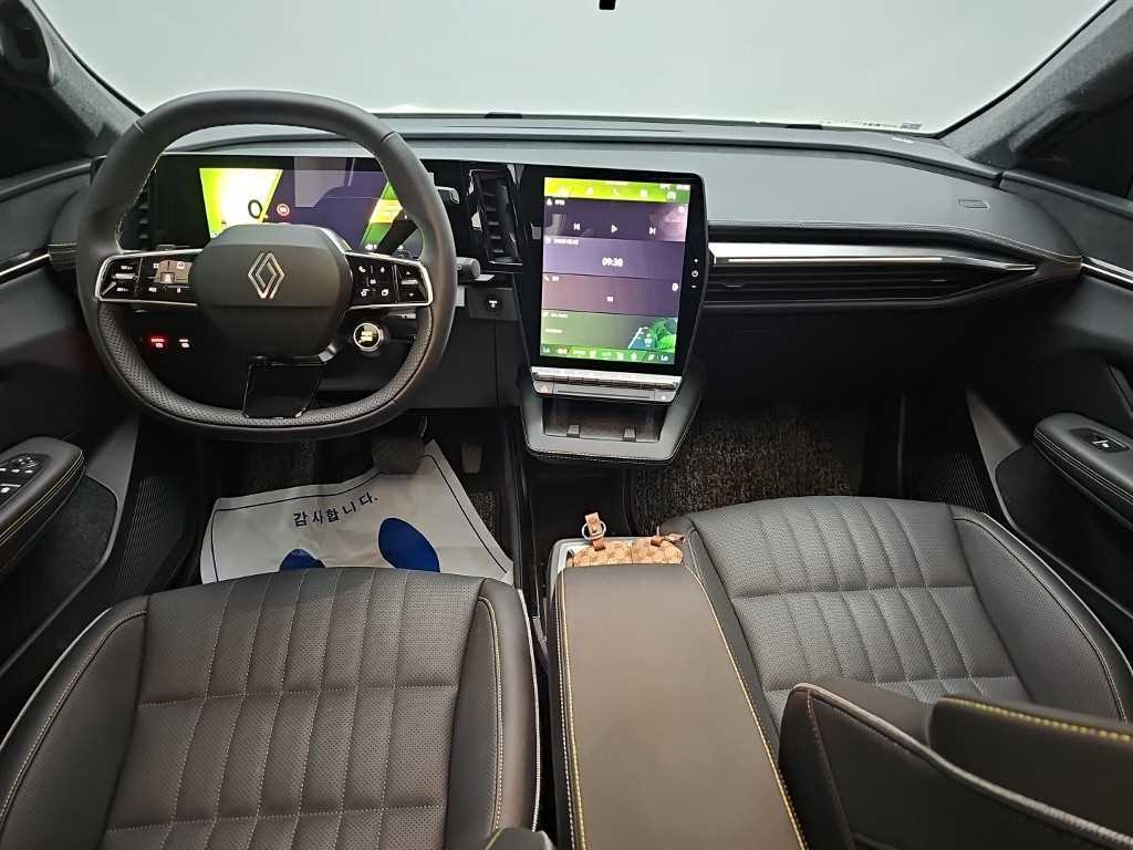 RENAULT Scenic — photo 07