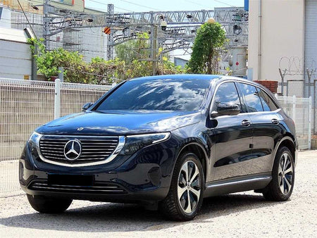 Mercedes-Benz EQC — photo 01