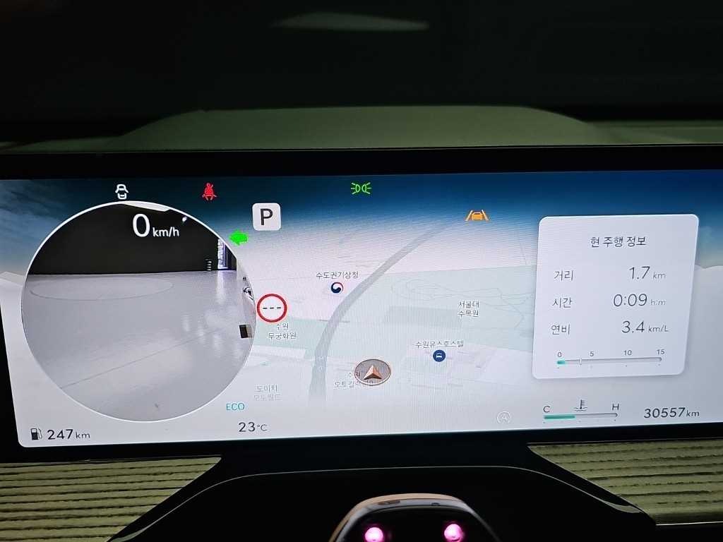 Genesis GV80 — photo 06