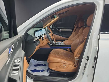 Genesis GV80 — photo 11