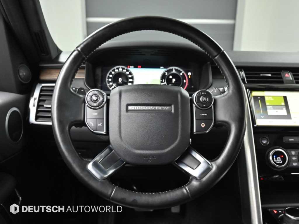 Land Rover Discovery — photo 13
