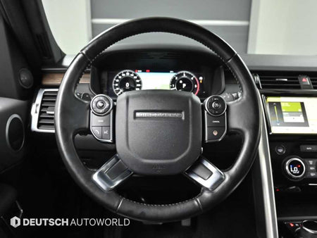 Land Rover Discovery — photo 13