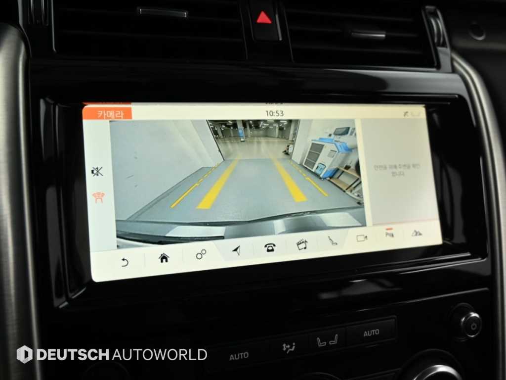 Land Rover Discovery — photo 15