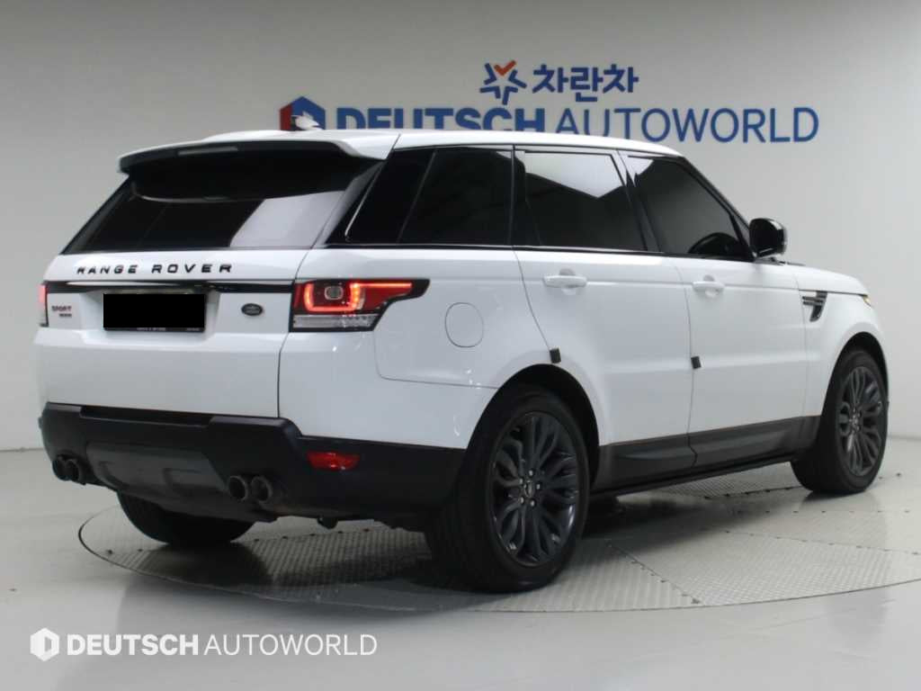 Land Rover Range Rover Sport — photo 02