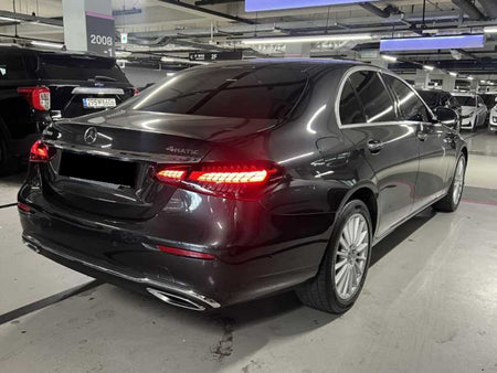 Mercedes-Benz E-Class — photo 05