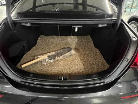 Mercedes-Benz E-Class — photo 16