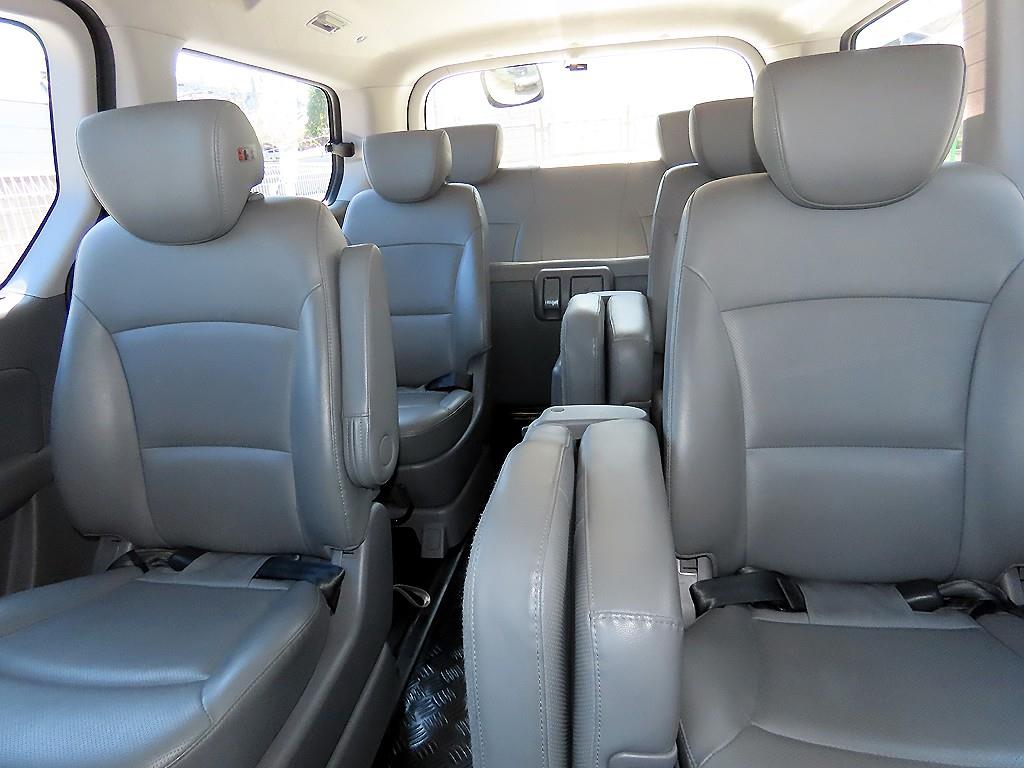 Hyundai Starex — photo 07