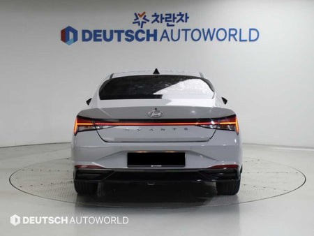 Hyundai Avante — photo 04