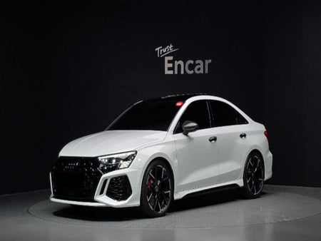 Audi RS3 — photo 01
