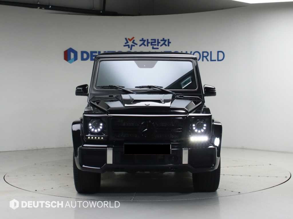 Mercedes-Benz G-Class — photo 03