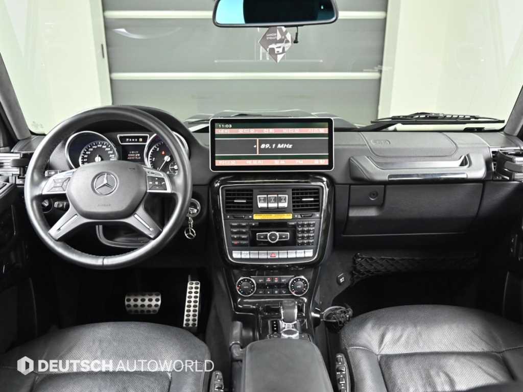 Mercedes-Benz G-Class — photo 07