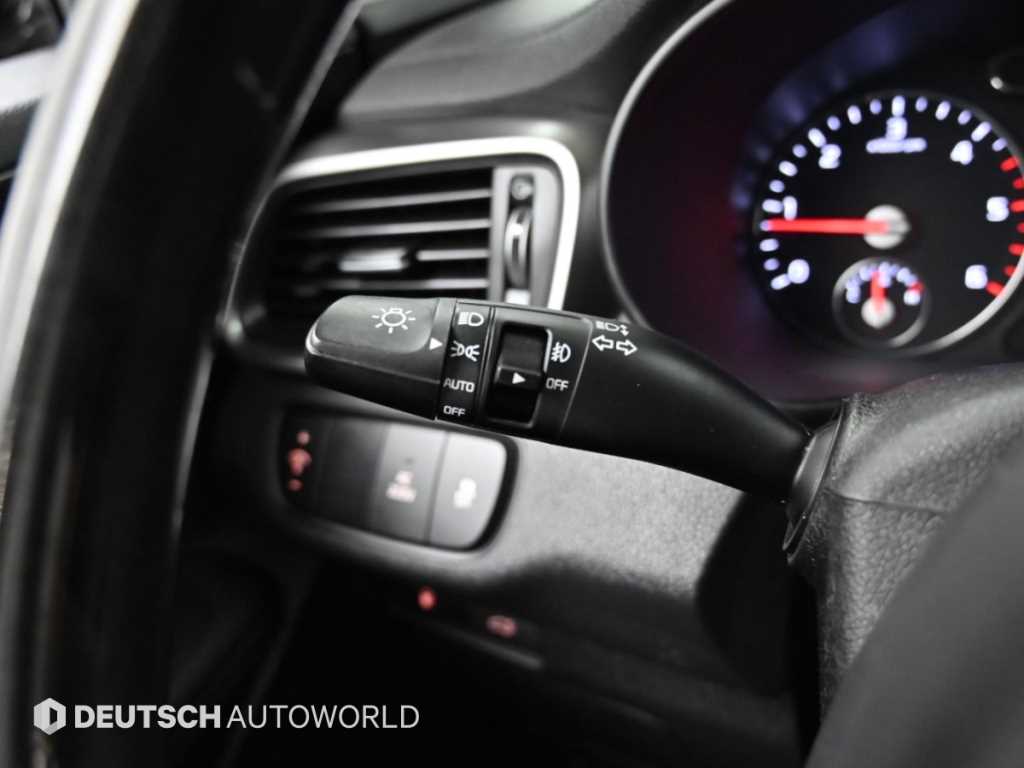 Kia Sorento — photo 17