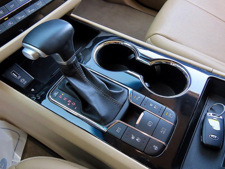 Kia Carnival — photo 11