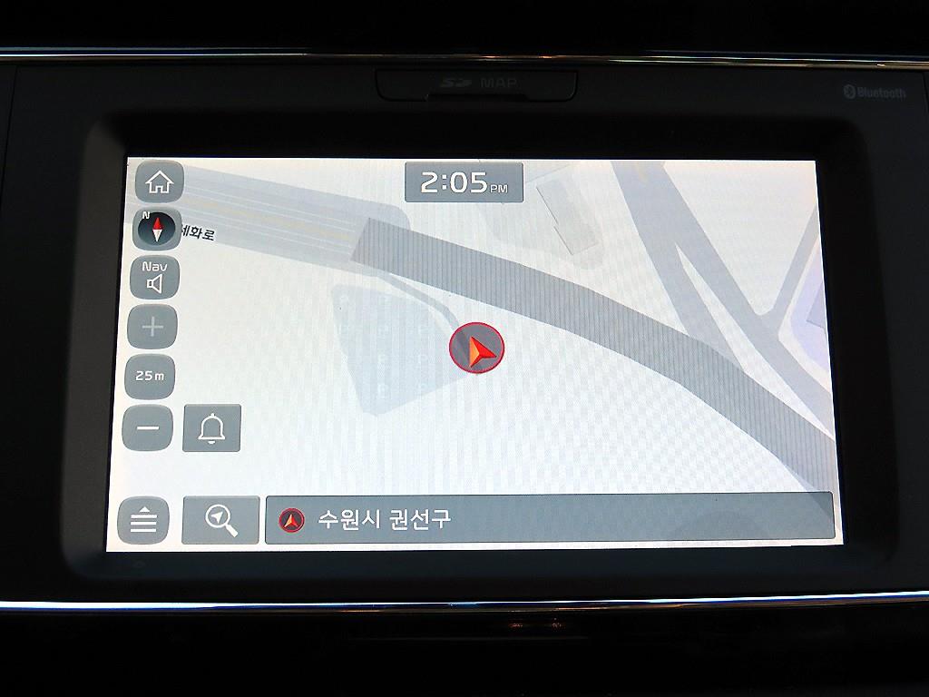 Kia Carnival — photo 14
