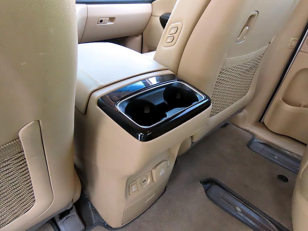 Kia Carnival — photo 16