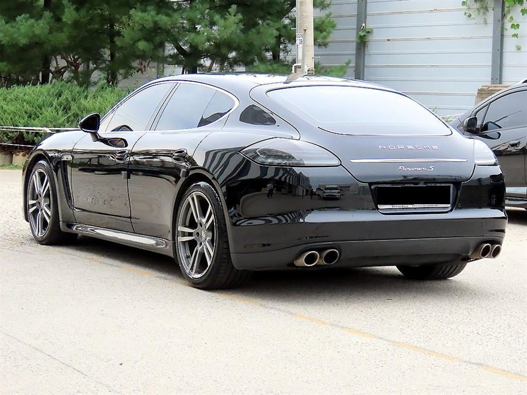 Porsche Panamera — photo 03