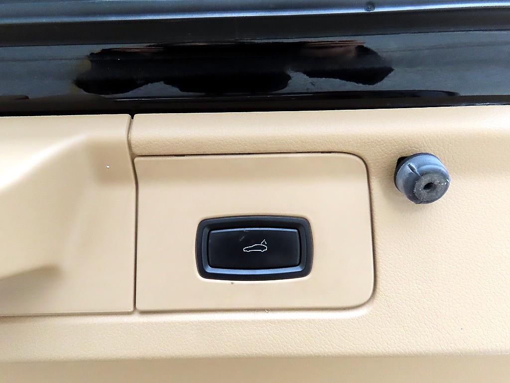 Porsche Panamera — photo 16