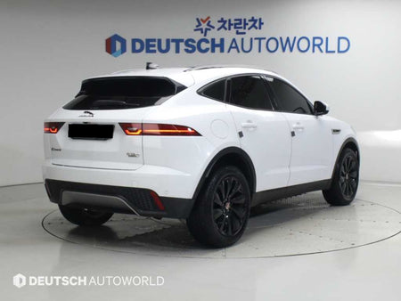 Jaguar E-PACE — photo 02