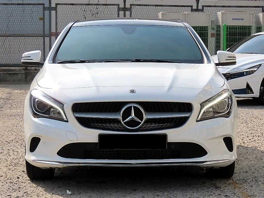 Mercedes-Benz CLA-Class — photo 01