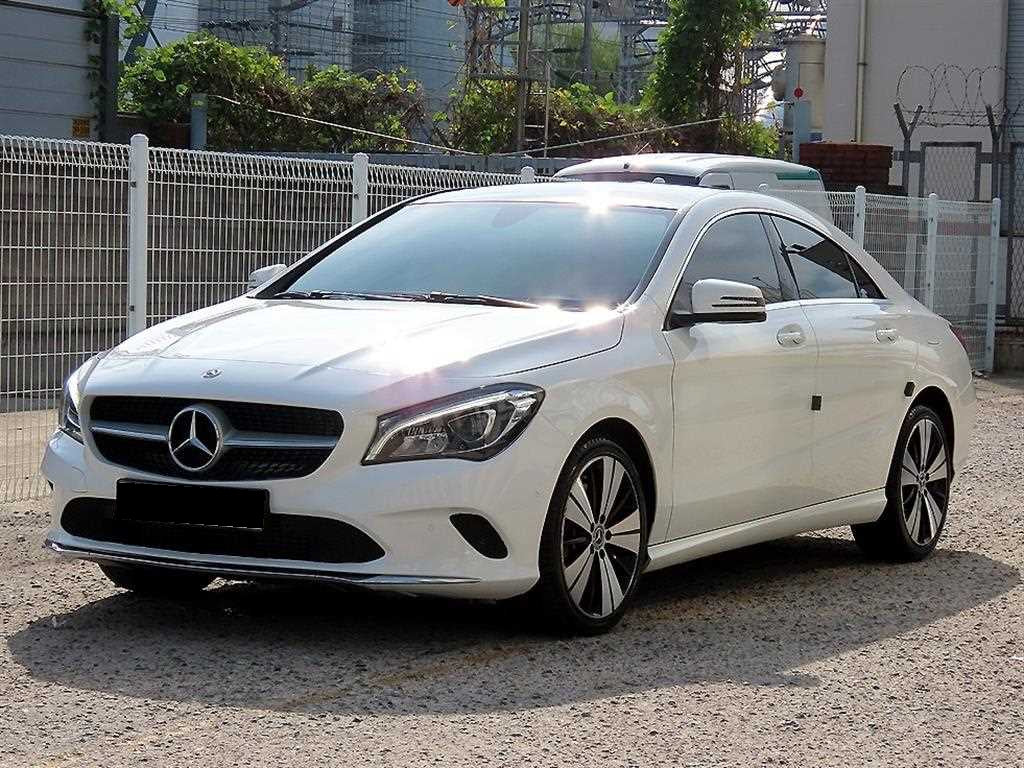 Mercedes-Benz CLA-Class — photo 02